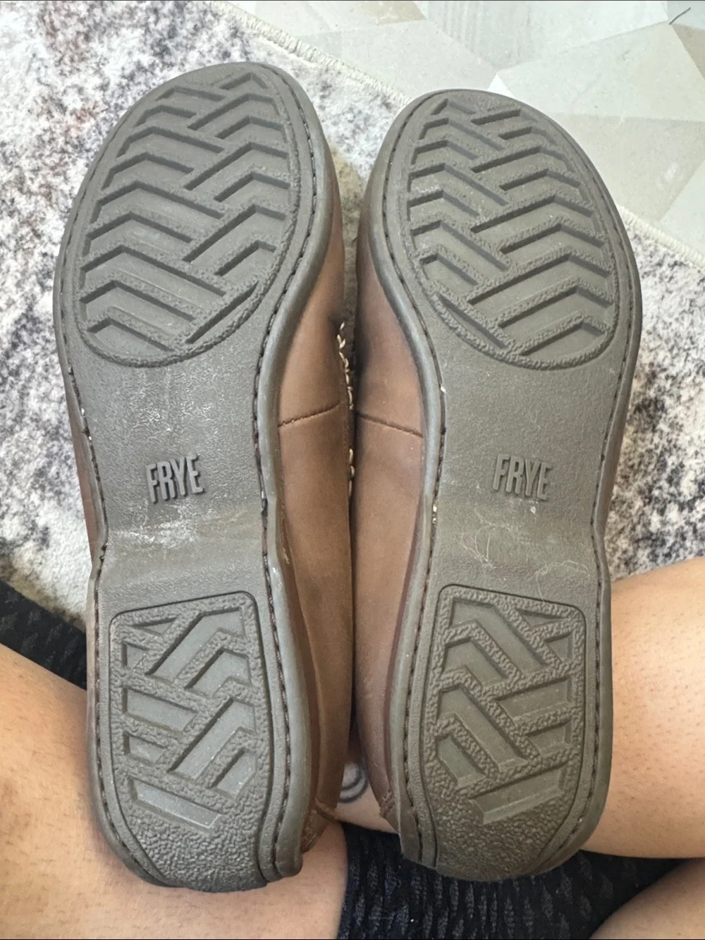 FRYE Men's Brown Slip-On Loafers - Comfortable Casual Driving Shoes